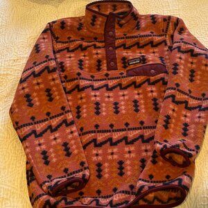Girl's Patagonia Fleece Pullover (M/10)